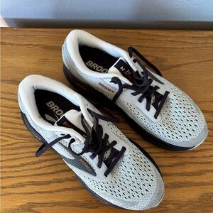 Brooks Adrenaline Light Blue and Navy Running Shoes